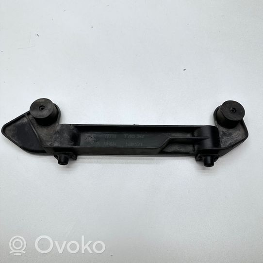 BMW 3 E30 Radiator mount bracket 1709347