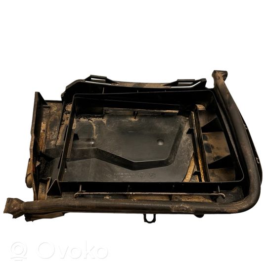 BMW 5 E39 Boîtier de filtre à air 8379624