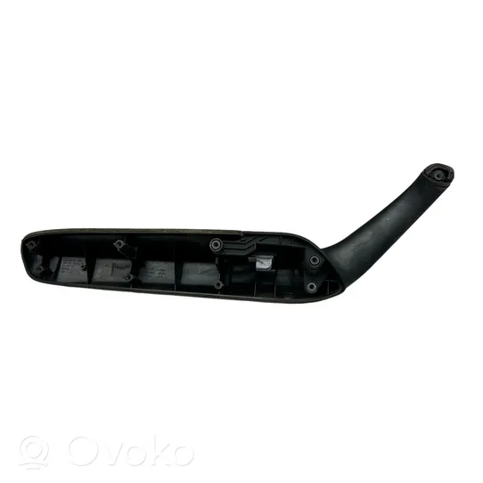 Audi A4 S4 B7 8E 8H Rivestimento della maniglia interna per portiera anteriore 8E1867174A