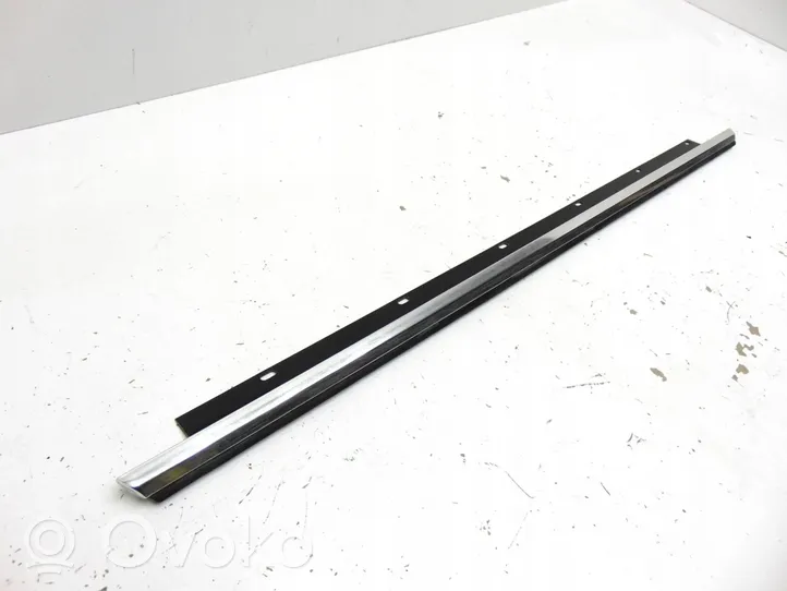 Audi A8 S8 D3 4E Rail de pare-brise de porte arrière 4E0853763D