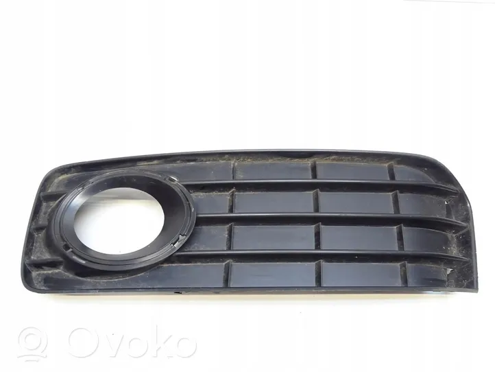 Audi A5 8T 8F Grille inférieure de pare-chocs avant 8T0807681B