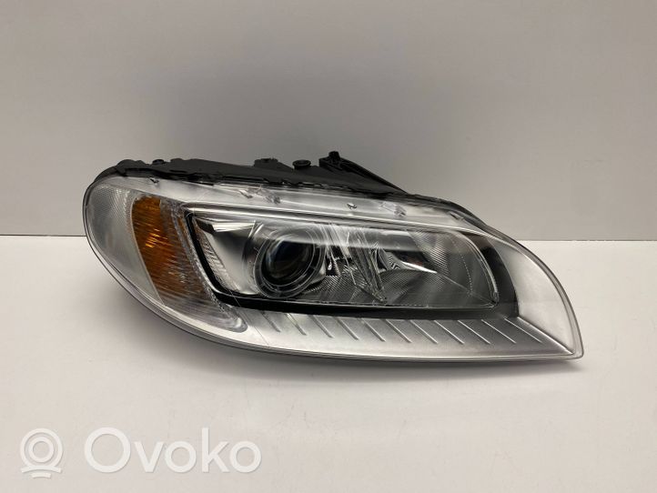 Volvo S80 Lampa przednia 31420014