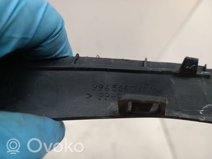 Porsche 911 996 Rivestimento dell’estremità del parafango 99650574101