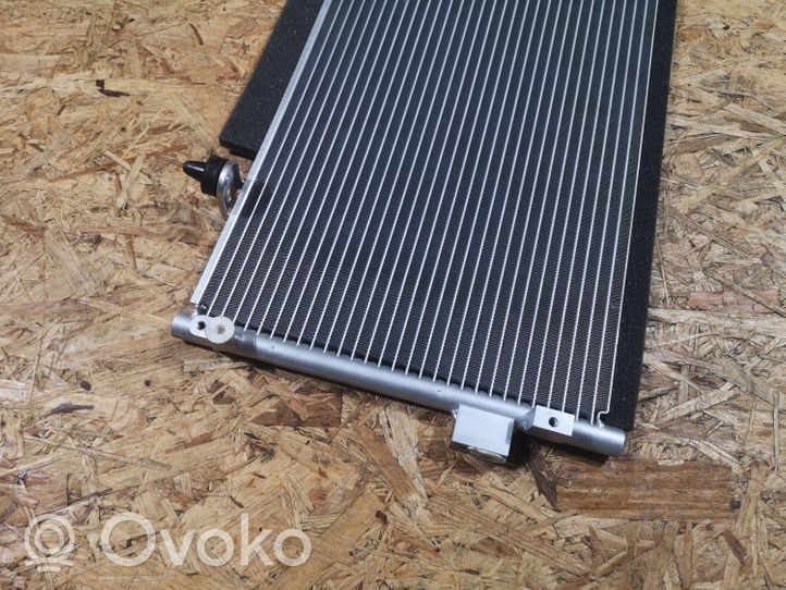 Subaru Impreza IV Radiateur condenseur de climatisation 7013689