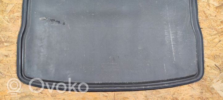 Volkswagen Tiguan Trunk/boot mat liner 