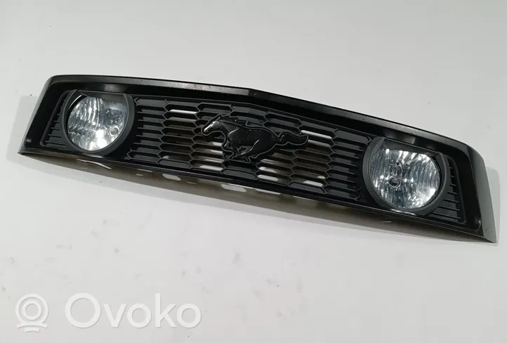 Ford Mustang V Grille de calandre avant AR33-8150-BBW