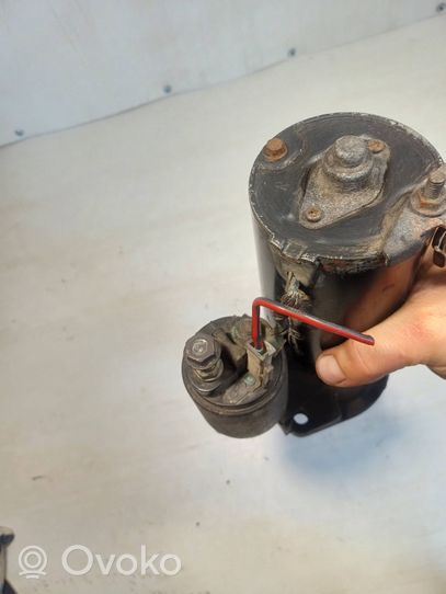 Volkswagen PASSAT B5 Starter motor 1005821478