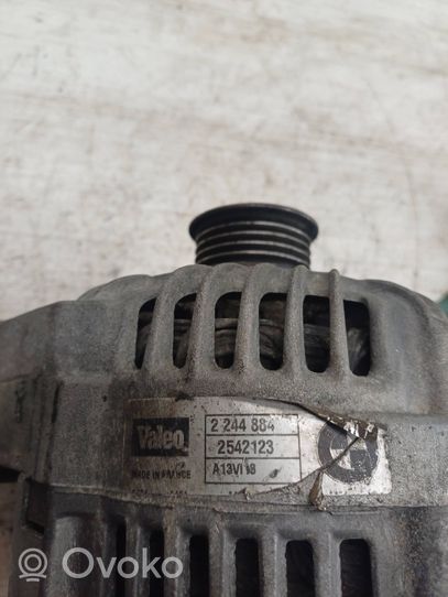 BMW 5 E34 Alternador 2244884