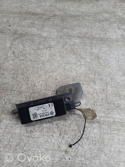 Volkswagen Touran I Amplificateur d'antenne 1T0035577