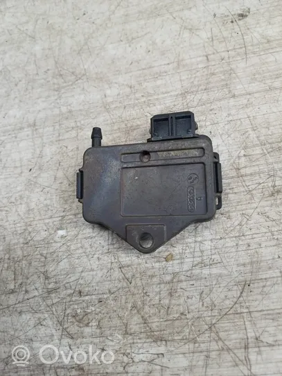 Volkswagen Golf III Air pressure sensor 3A0906051