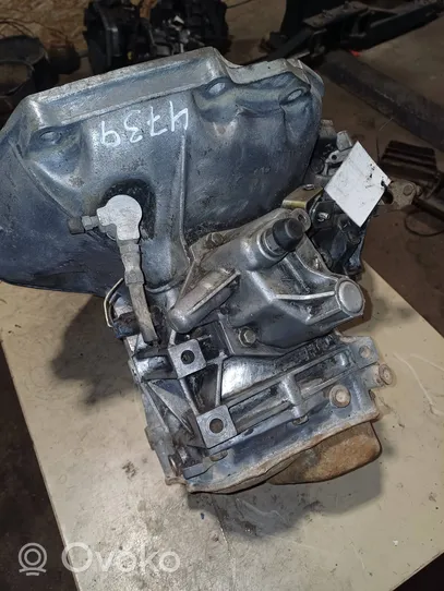 Opel Vectra B Manual 5 speed gearbox 90470635