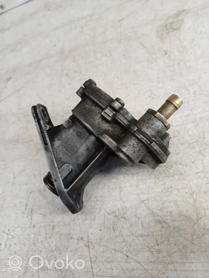 Volvo V70 Vacuum pump 