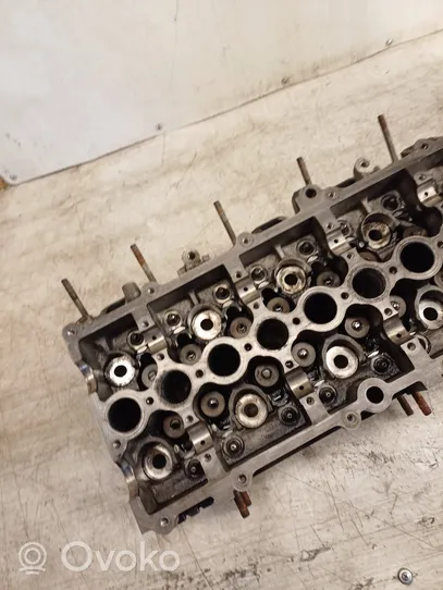 BMW 3 E46 Testata motore 22468759