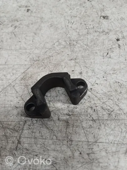 BMW 3 E46 Fuel Injector clamp holder 