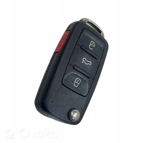 Volkswagen Jetta USA Užvedimo raktas (raktelis)/ kortelė 5K0837202AK