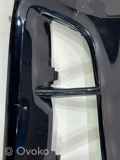 Porsche Cayenne (9PA) Modanatura separatore del paraurti anteriore 7P5807061D