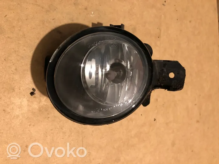 Nissan Qashqai Światło przeciwmgłowe przednie 89208032