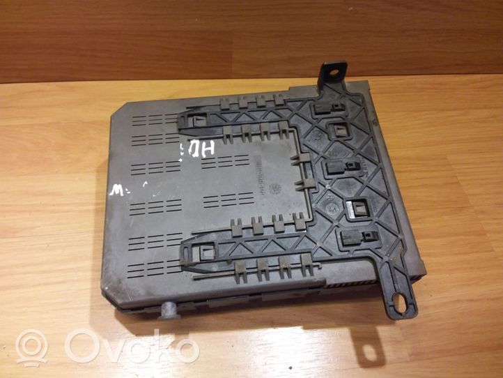 Citroen C5 Module de fusibles 9637466180