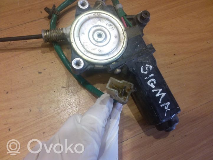 Mitsubishi Sigma Elektryczny podnośnik szyby drzwi przednich MB676294