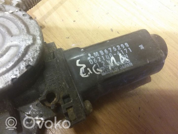 Mitsubishi Sigma Elektryczny podnośnik szyby drzwi tylnych MB676290