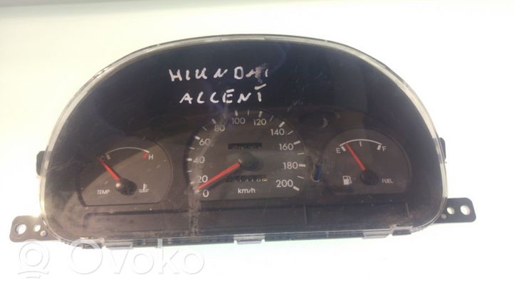 Hyundai Accent Geschwindigkeitsmesser Cockpit 71110550