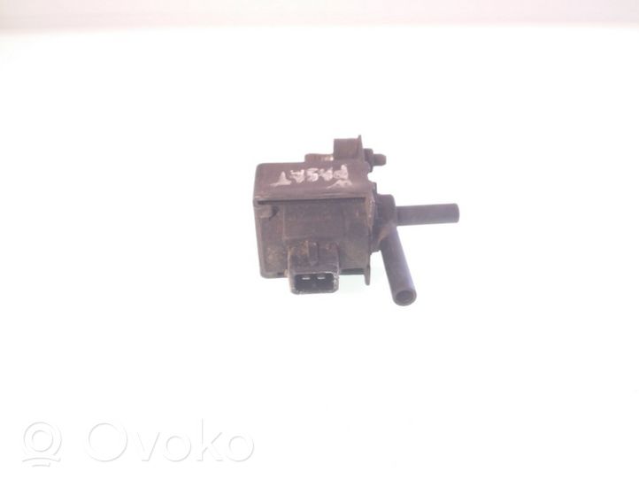 Volkswagen PASSAT B3 Solenoidinis vožtuvas 