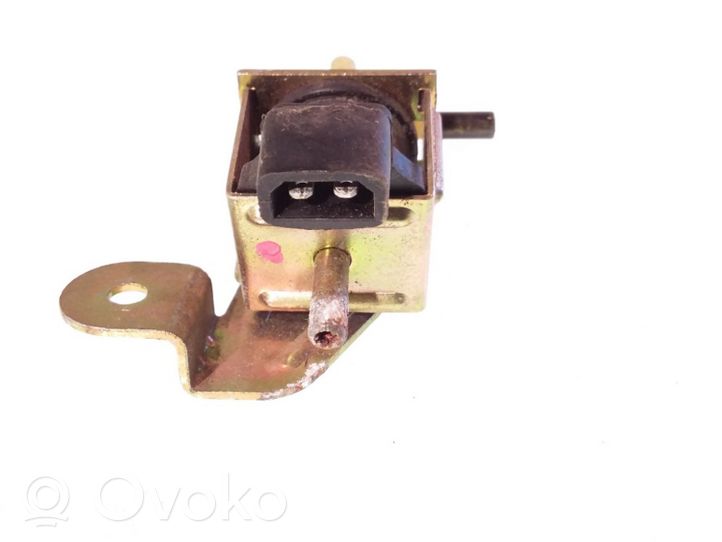 Opel Omega B1 Vacuum valve 5399666040