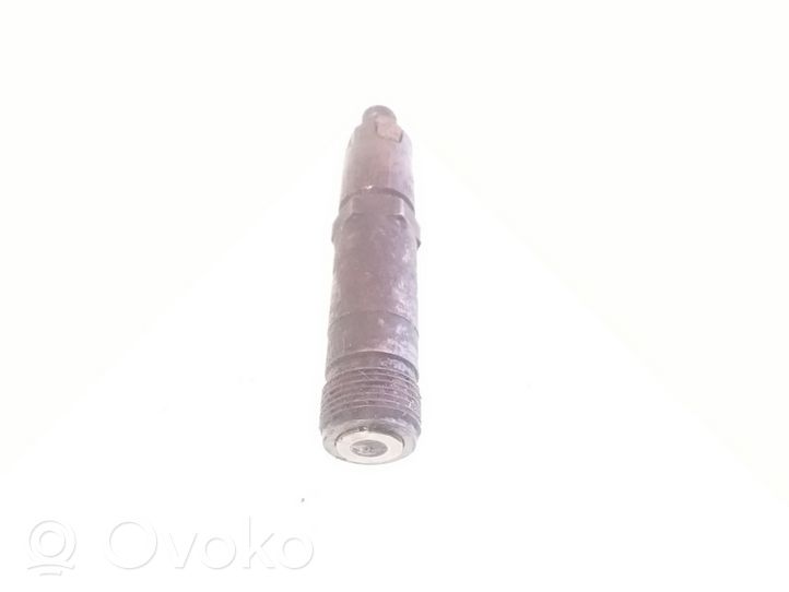 Mercedes-Benz C W202 Injecteur de carburant 0000101051