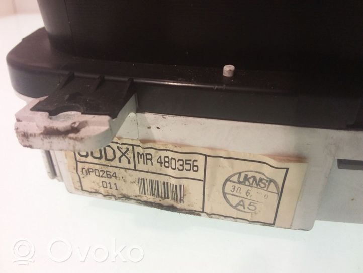 Mitsubishi Carisma Tachimetro (quadro strumenti) MR480356