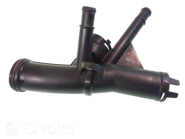 Seat Leon (5F) Termostaatin kotelo 04L121071E