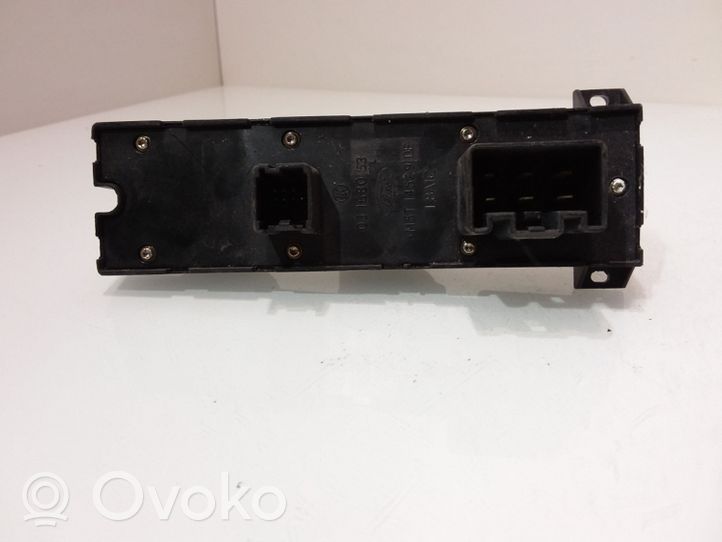 Ford Focus Interrupteur commade lève-vitre 3M5T14529DE