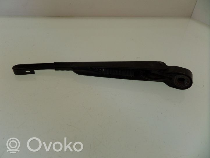 Ford Focus C-MAX Rear wiper blade arm 17526AA