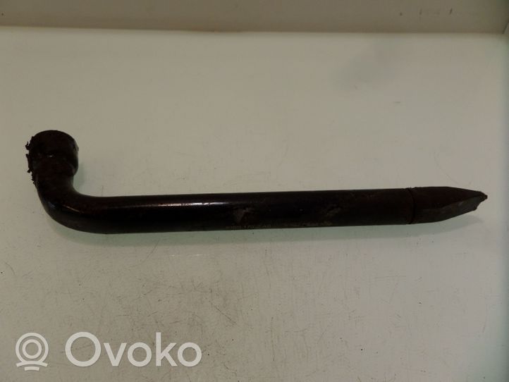 Ford Focus Wheel nut wrench 93BB17032AB