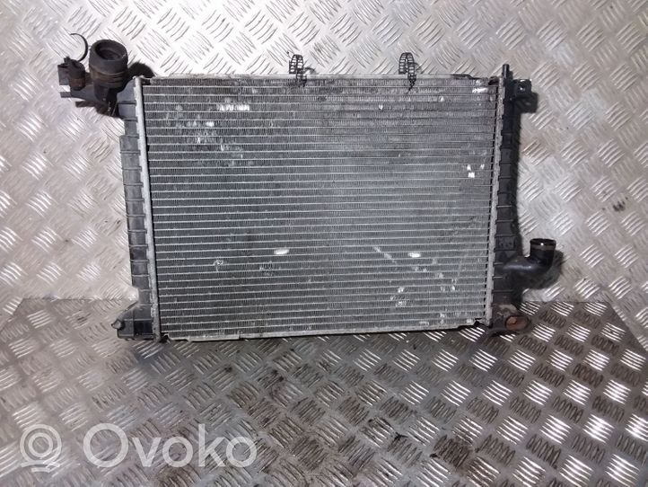 Opel Vectra B Aušinimo skysčio radiatorius 52479011