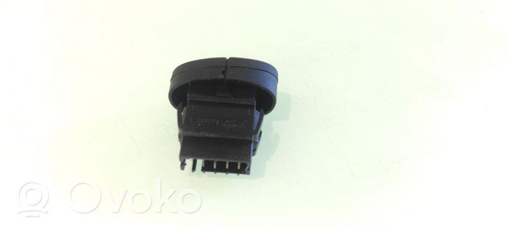 Renault Scenic RX Windscreen/window heater switch 432966B