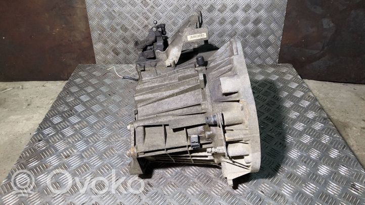 Mercedes-Benz Vaneo W414 Manual 5 speed gearbox A4143600200