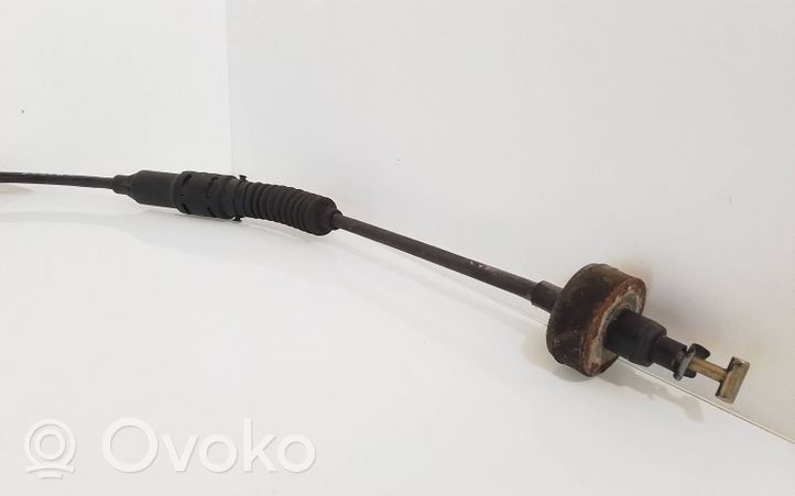Volkswagen Golf III Cable d'embrayage 1H1721335M