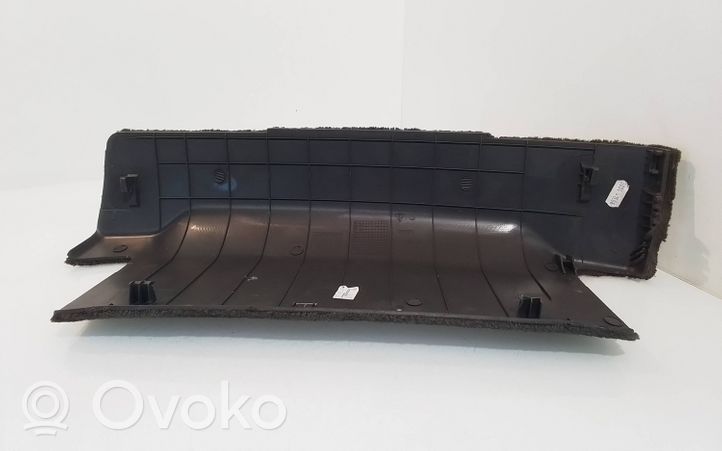 Porsche Cayenne (9PA) Inne części wnętrza samochodu 7L0881327