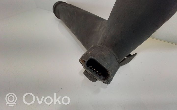 Volkswagen Golf IV Tube d'admission de tuyau de refroidisseur intermédiaire 1J0145770D
