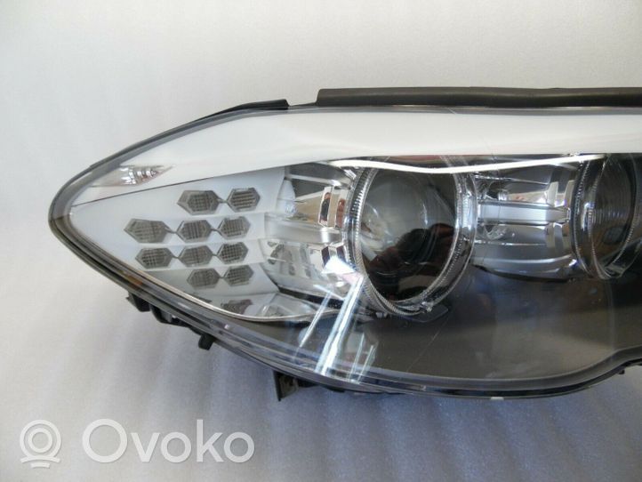 BMW 5 F10 F11 Lampa przednia 7203252