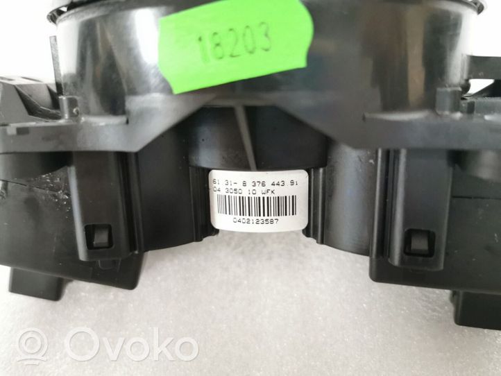 BMW Z4 E85 E86 Pyyhkimen/suuntavilkun vipukytkin 8376445