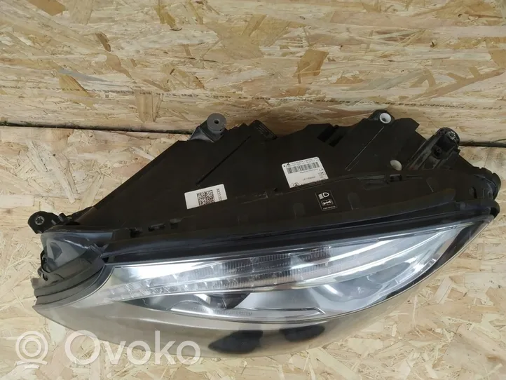 Mercedes-Benz S W222 Lampa przednia A2229061102