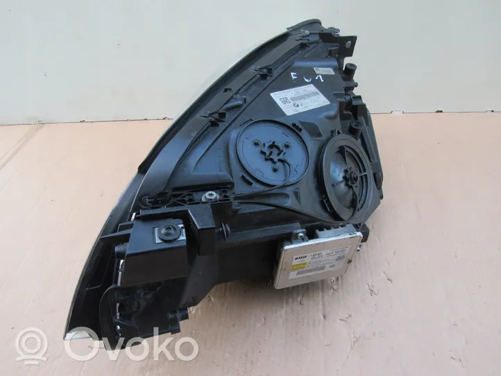 BMW 7 F01 F02 F03 F04 Lampa przednia 7182138