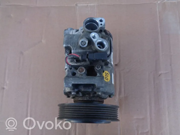 Audi A6 S6 C6 4F Ilmastointilaitteen kompressorin pumppu (A/C) 4F0260805