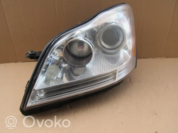 Mercedes-Benz GL X164 Lot de 2 lampes frontales / phare 1648204859