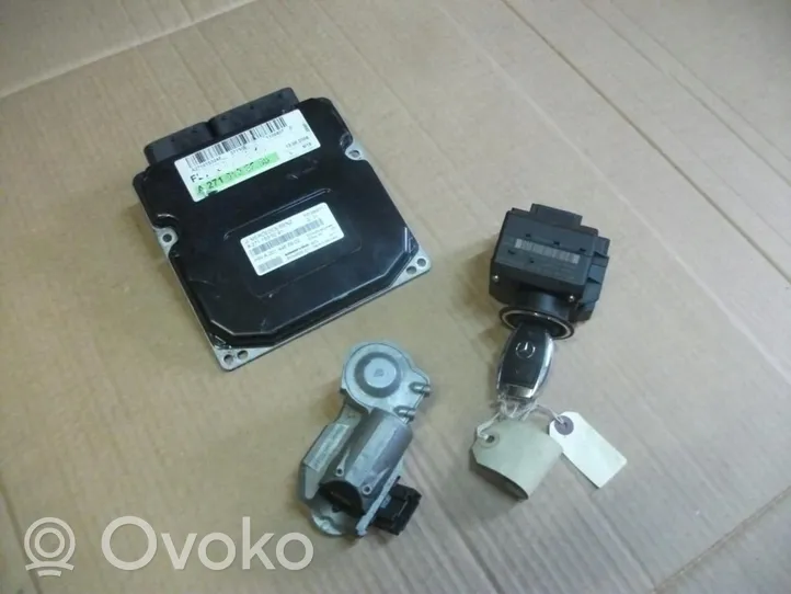 Mercedes-Benz SLK R171 Juego de cerradura y set ECU del motor a2710103045