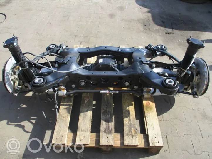 Mercedes-Benz GLE (W166 - C292) Set del kit di montaggio della sospensione posteriore 