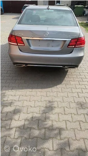 Mercedes-Benz E W212 Pannello laterale posteriore 