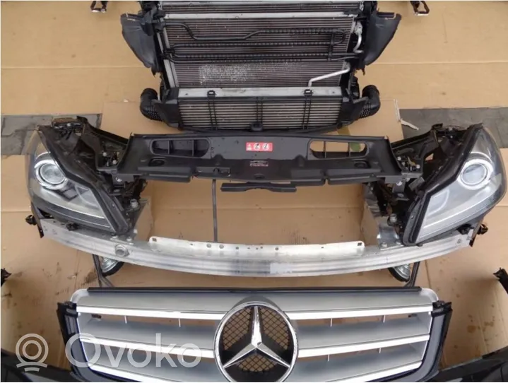 Mercedes-Benz C W204 Kompletny zestaw przedniej części nadwozia / karoserii 