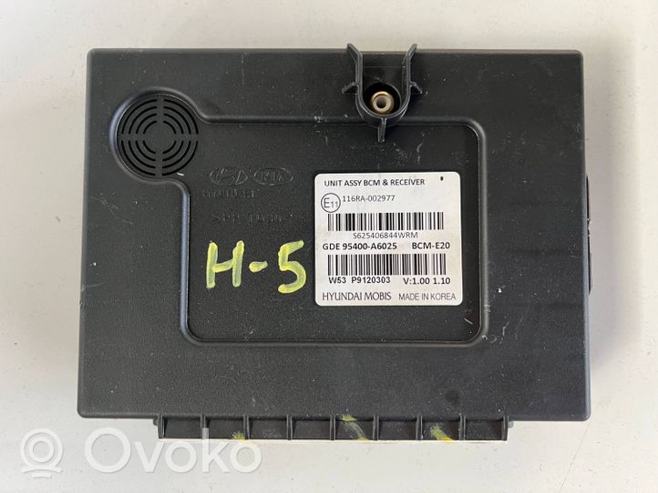 Hyundai i30 Komforto modulis 95400A6025